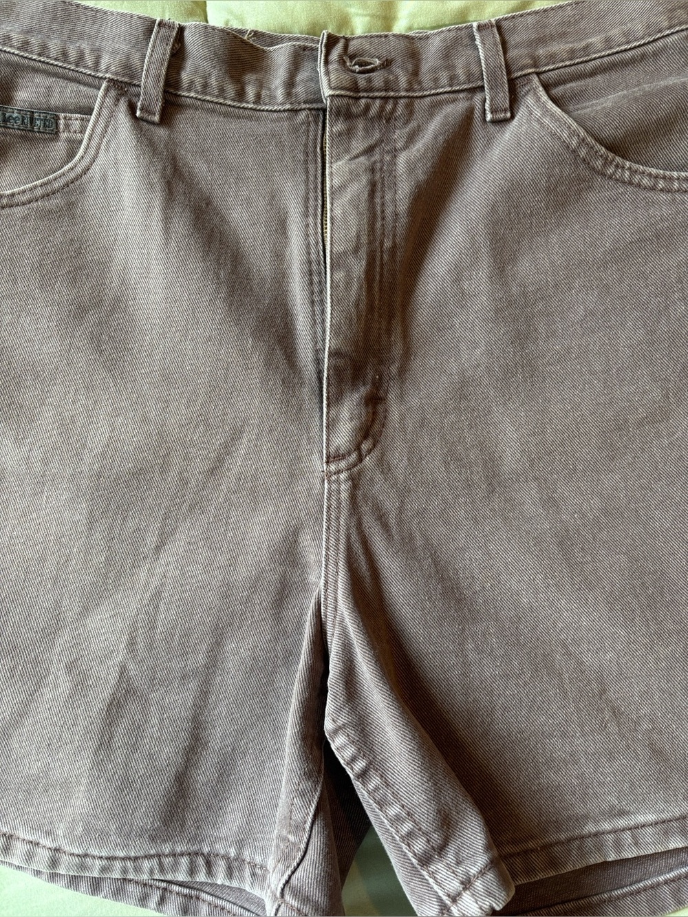 Vintage Lee Riveted Soft Brown Zip Woman’s 5 Pocket Cotton Shorts